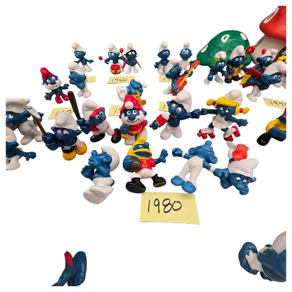 Vtg Smurfs Figurine Collection 1965-1984 Lot of 49 Mushroom House Peyo Schleich - Picture 5 of 16